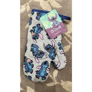 Stitch All Over Print Oven Mitt